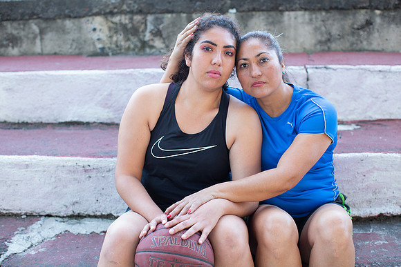 mother&daughter.ballers